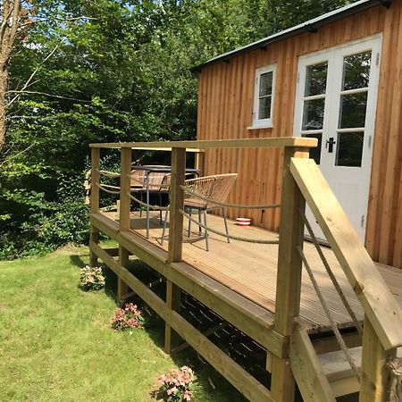 Shepherd'S Hut At Rosewood House Liskeard Exterior photo